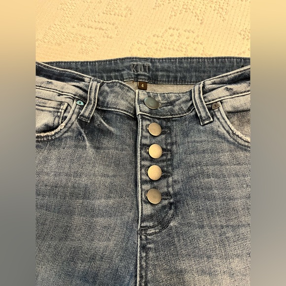 Kut from the Kloth High Rise Boyfriend Shorts with Button Fly, 4, Distressed EUC - Picture 2 of 12